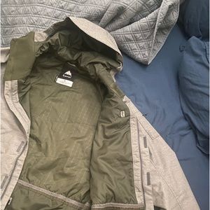 Burton board ski winter jacket